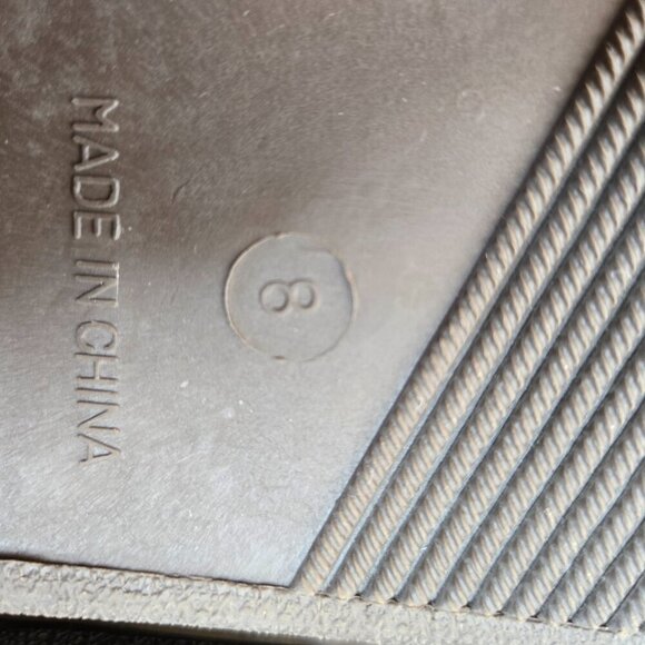 Clarks Women's Brown Suede Anabelle Faux Fur Lining Slippers Sz 8 - Picture 7 of 7